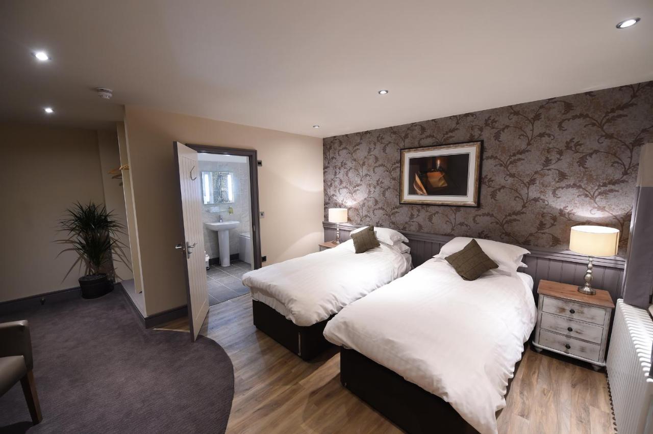 Kings Arms Hotel Holme  Екстериор снимка