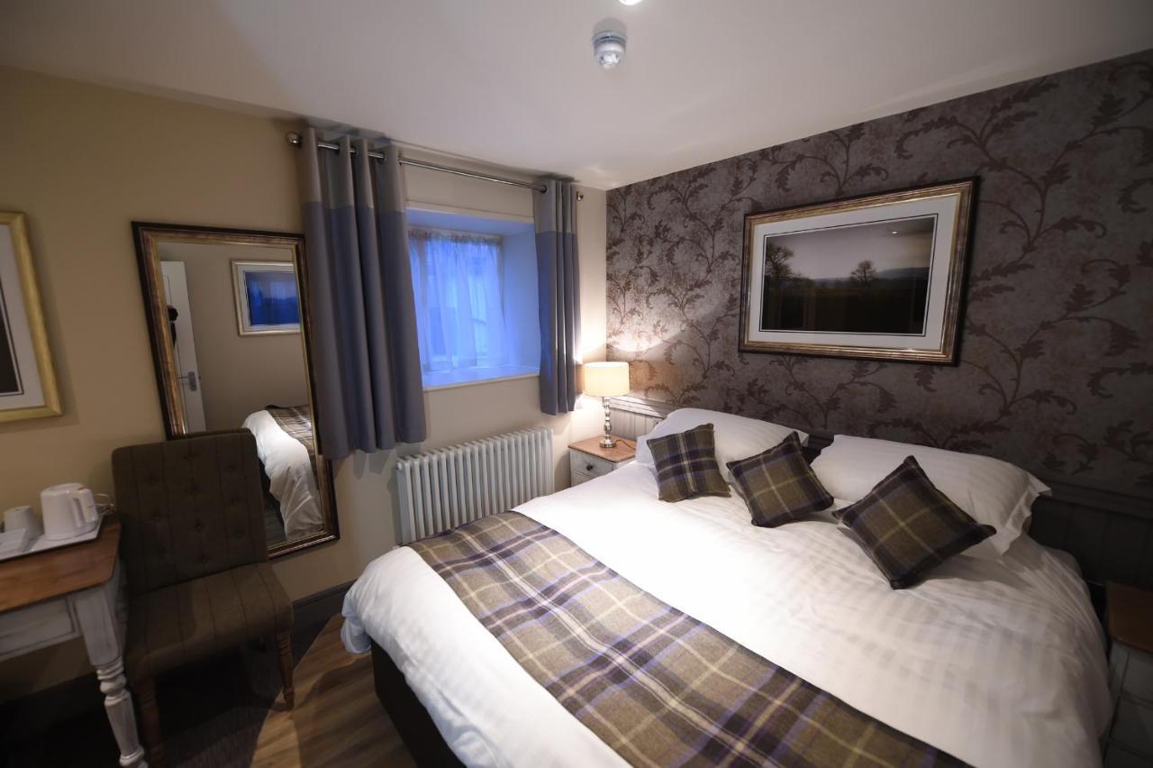 Kings Arms Hotel Holme  Екстериор снимка